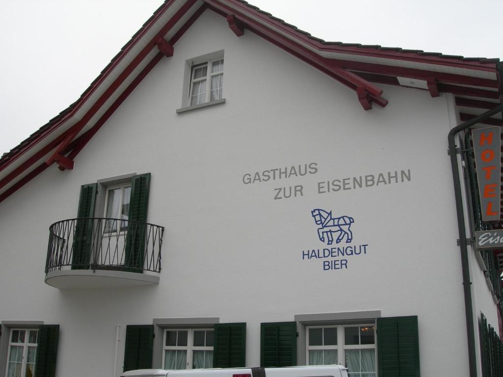 Gasthof Eisenbahn Weinfelden Buitenkant foto